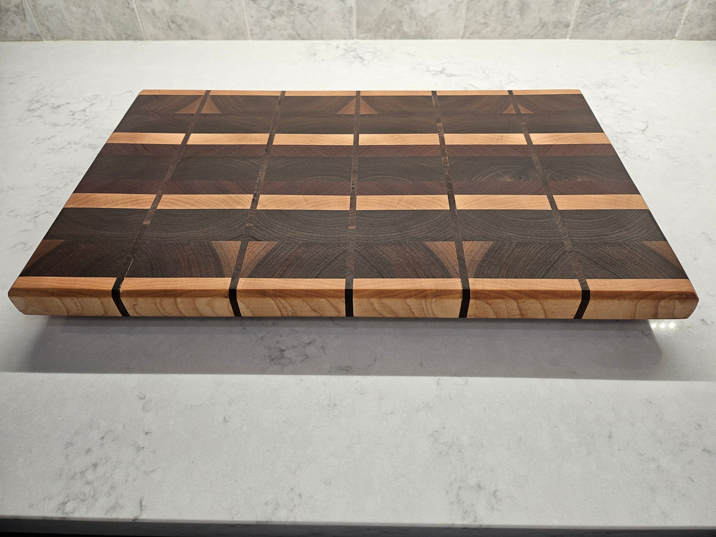 Plaid Engrain Cutting Board
